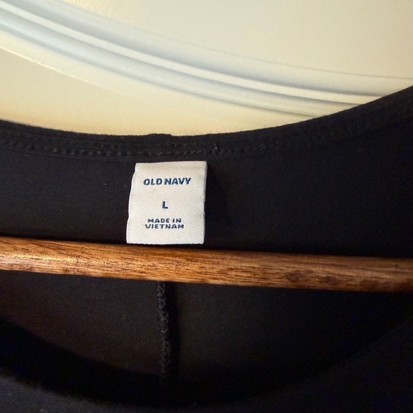 BUNDLE: Women’s Dresses - Picture 2 of 7